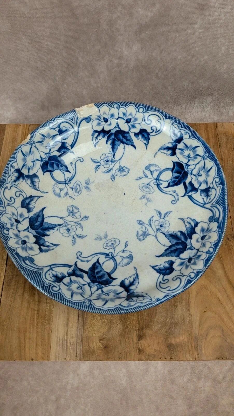 Antique compote dish Creil & Montereau – Flora model –