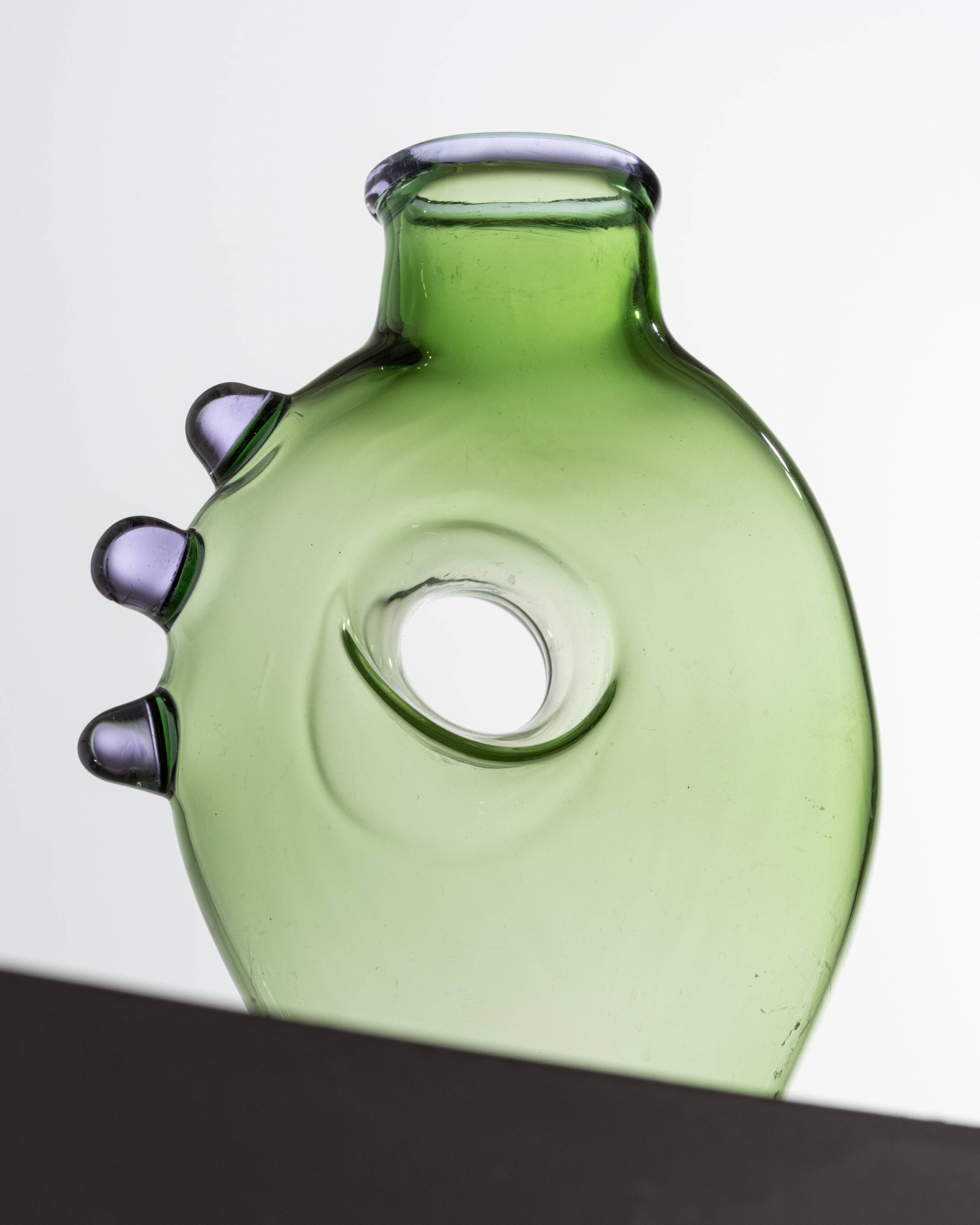 Vase heart en verre soufflé