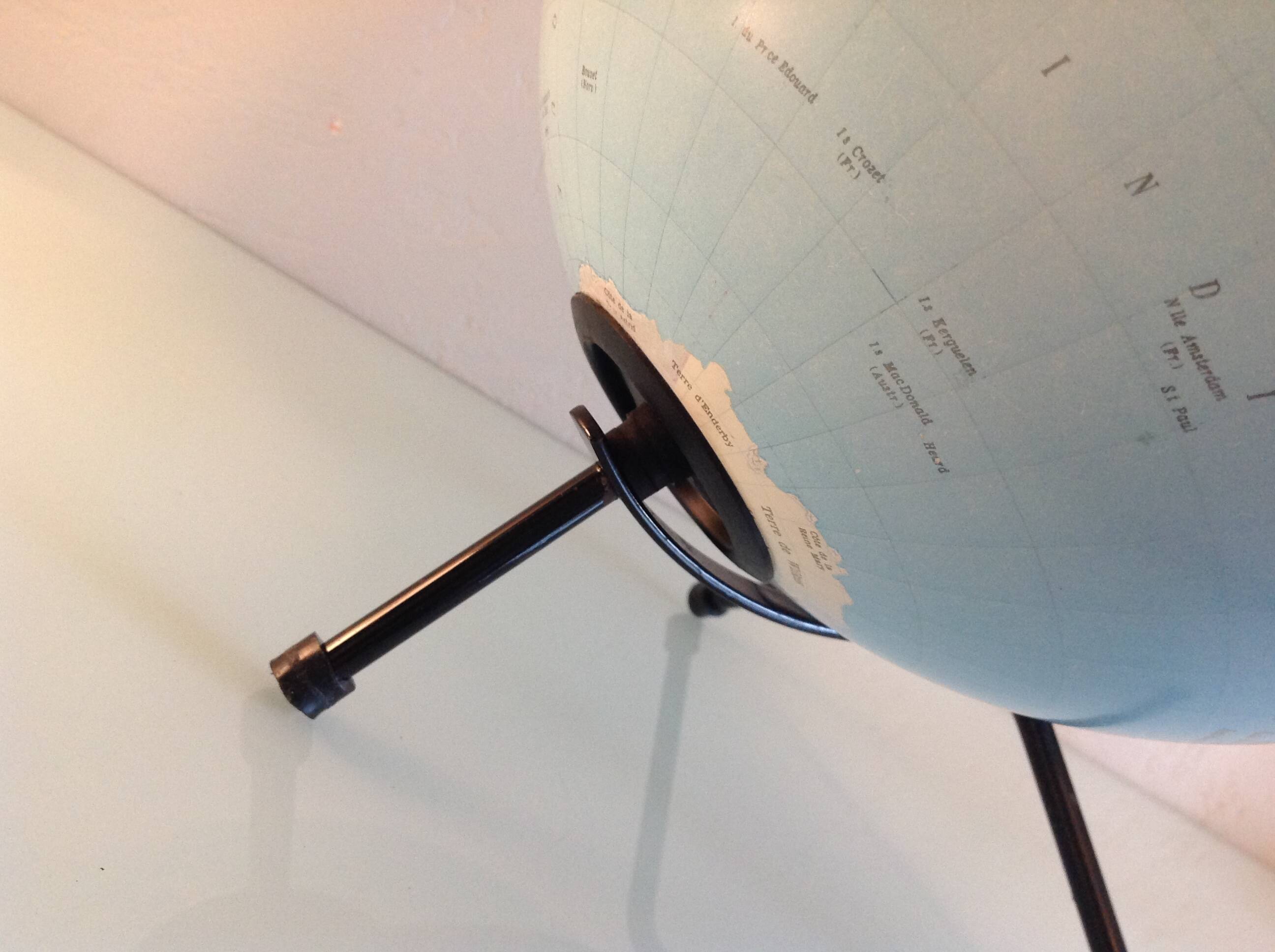 Girard and Barrère terrestrial globe on tripod base / vintage 50s-60s