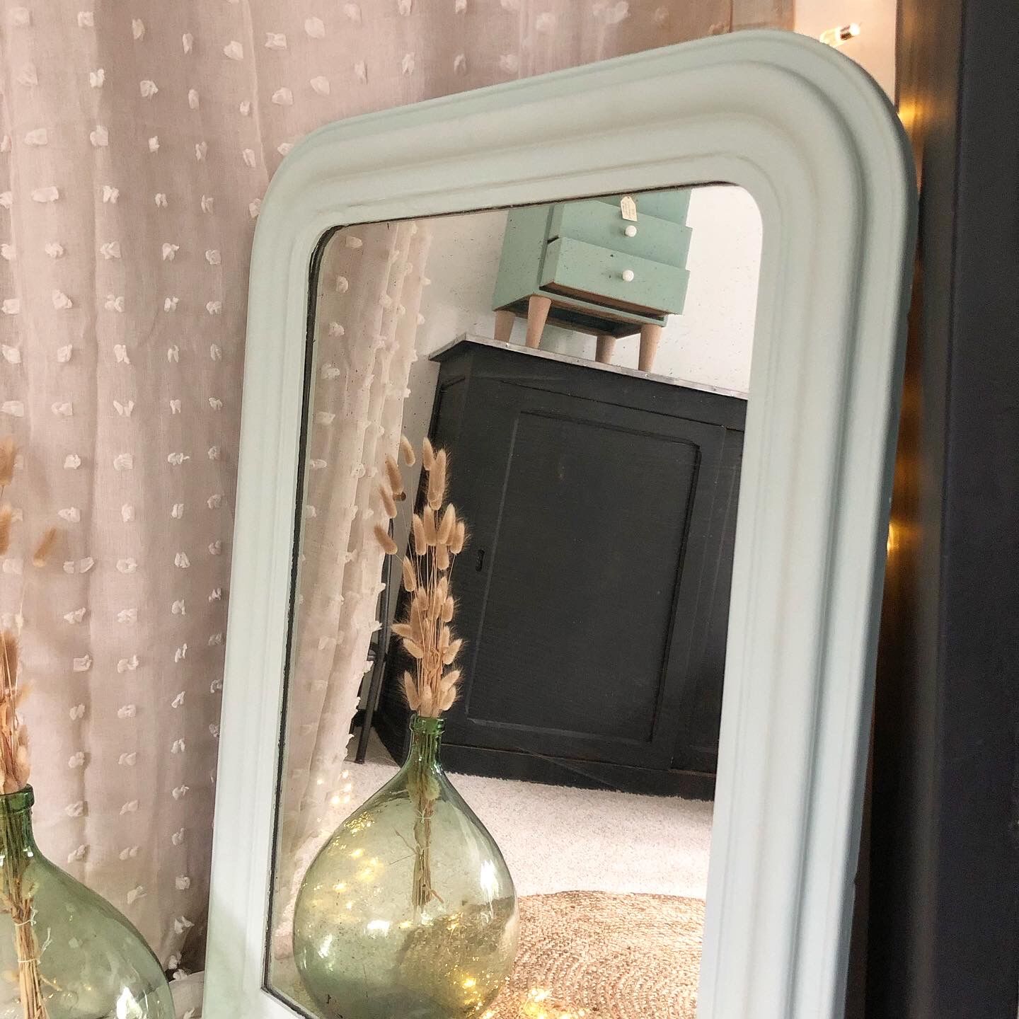 Large antique mirror  77X104cm