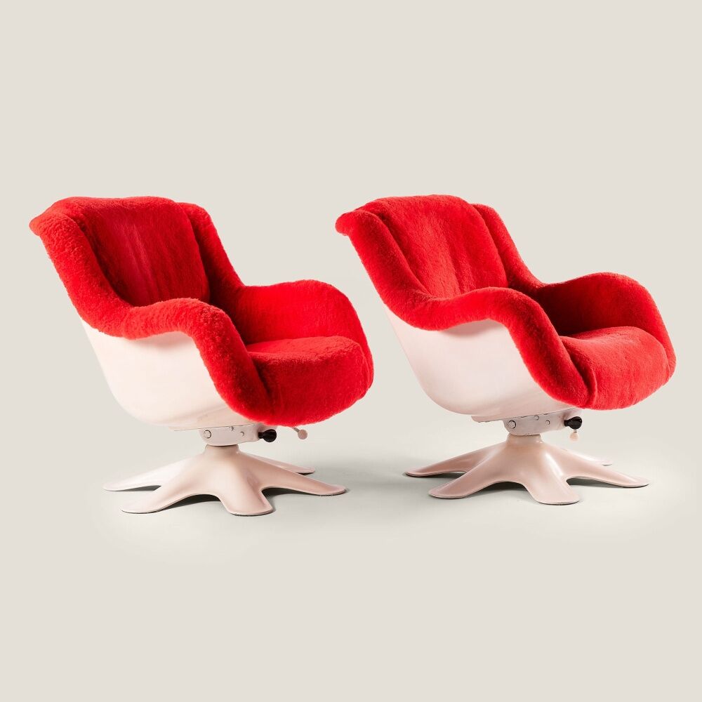 Pair of armchairs M418 – Yrjö Kukkapuro