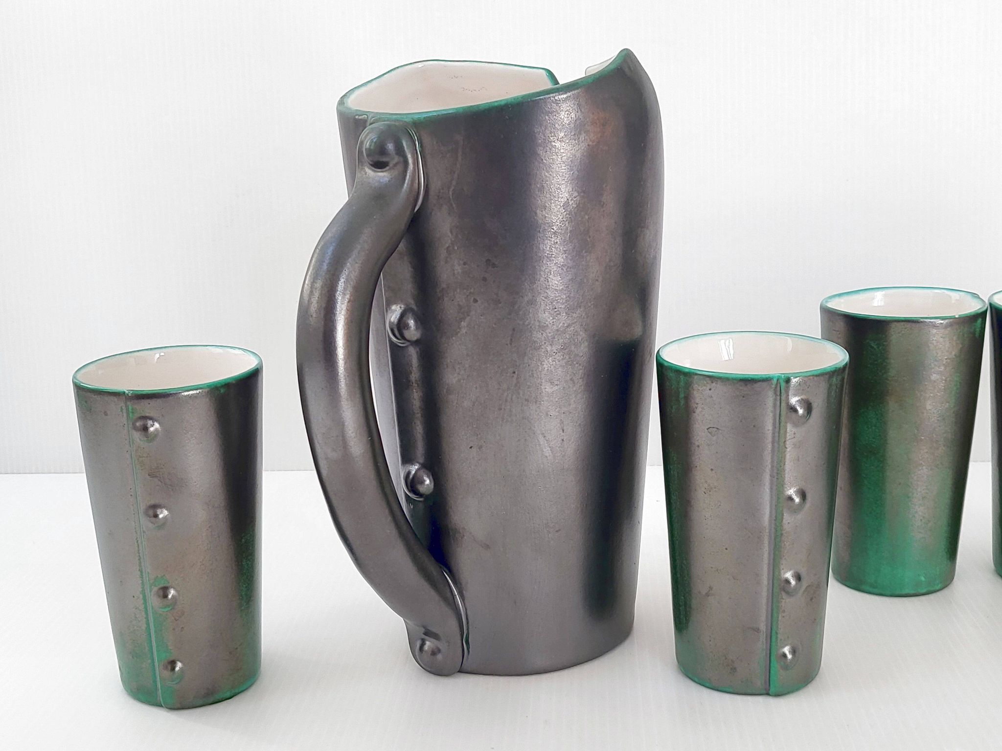 Pitcher and 6 vintage glasses 1960