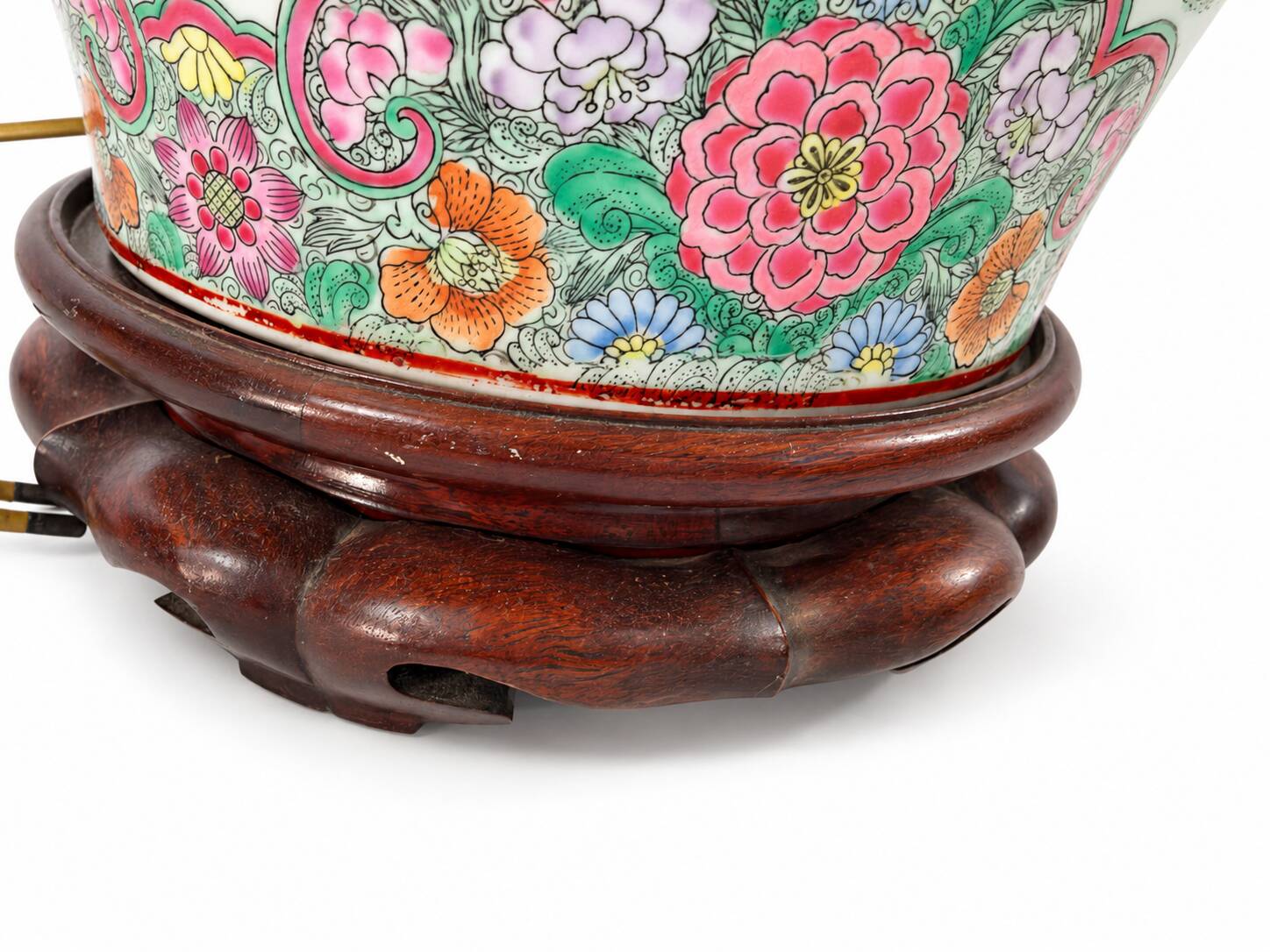 Large polychrome Chinese porcelain lamp on a wooden base – 63 cm