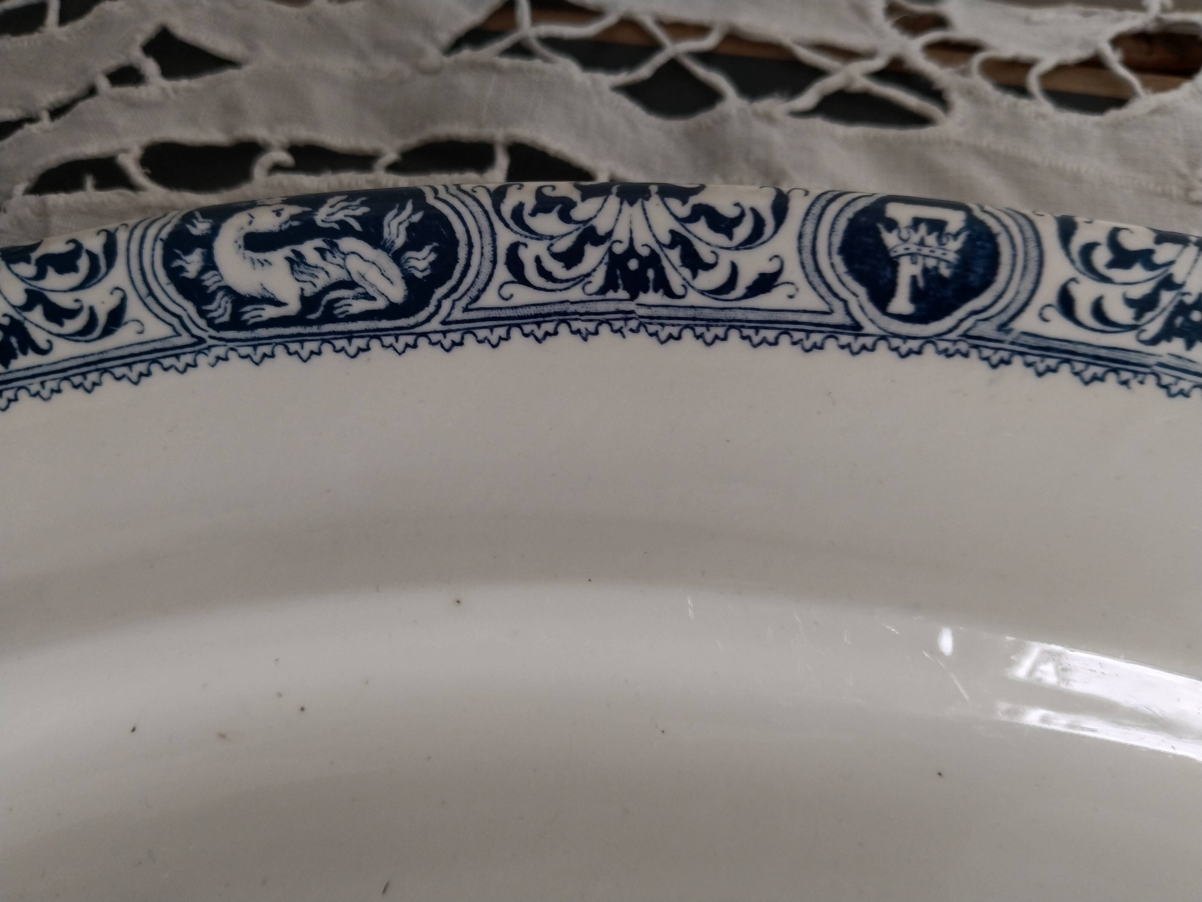 Oval earthenware serving dish Terre de Fer, Salins, Salamander François I motif