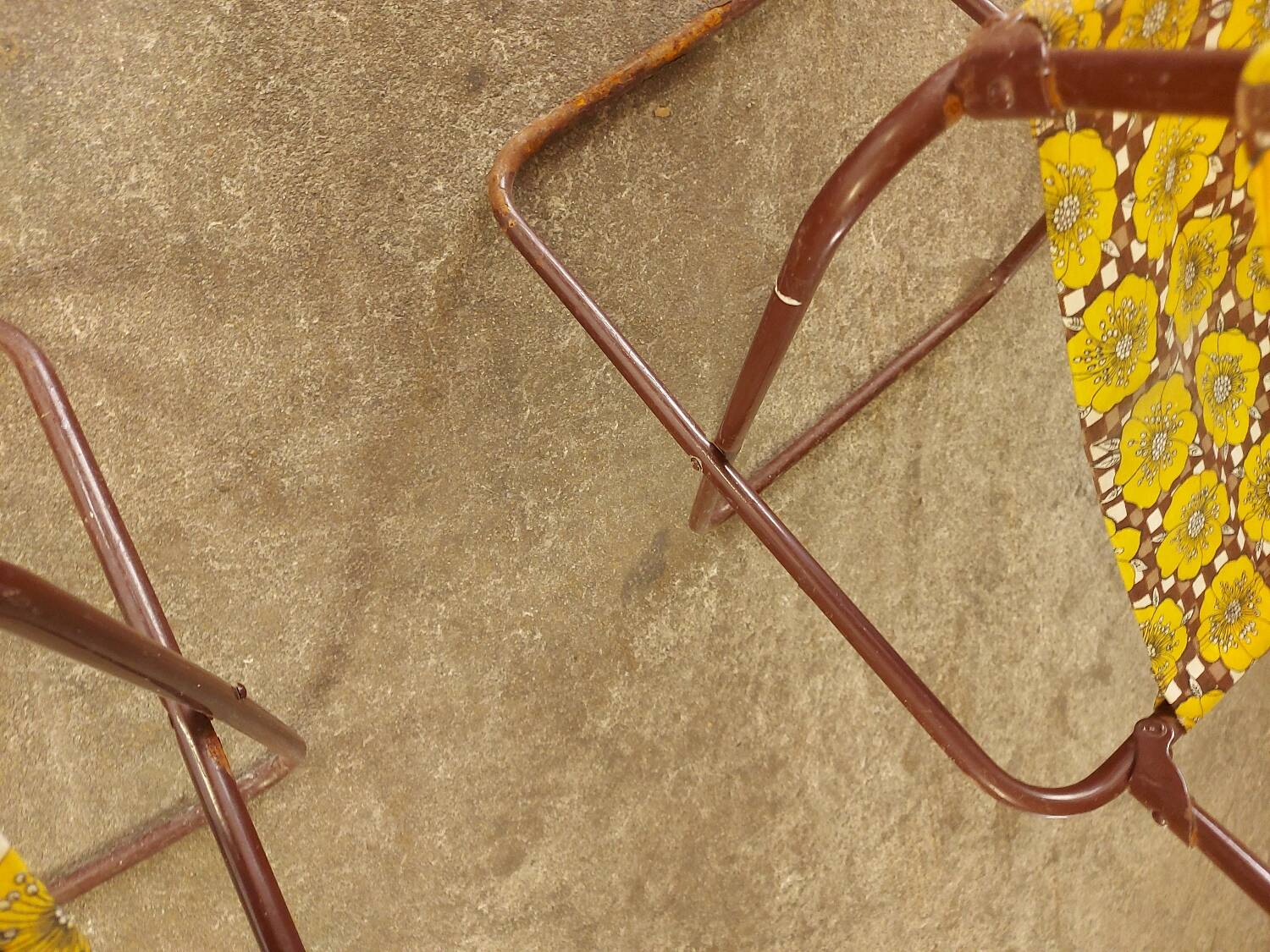 2 vintage folding camping chairs