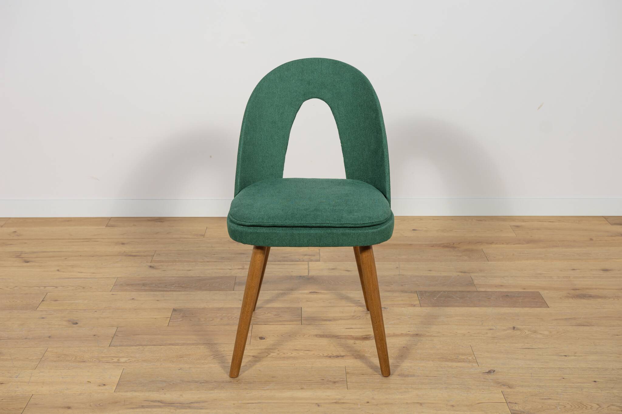 Dining Chairs by Antonín Šuman for Tatra, 1960s, Set of 2