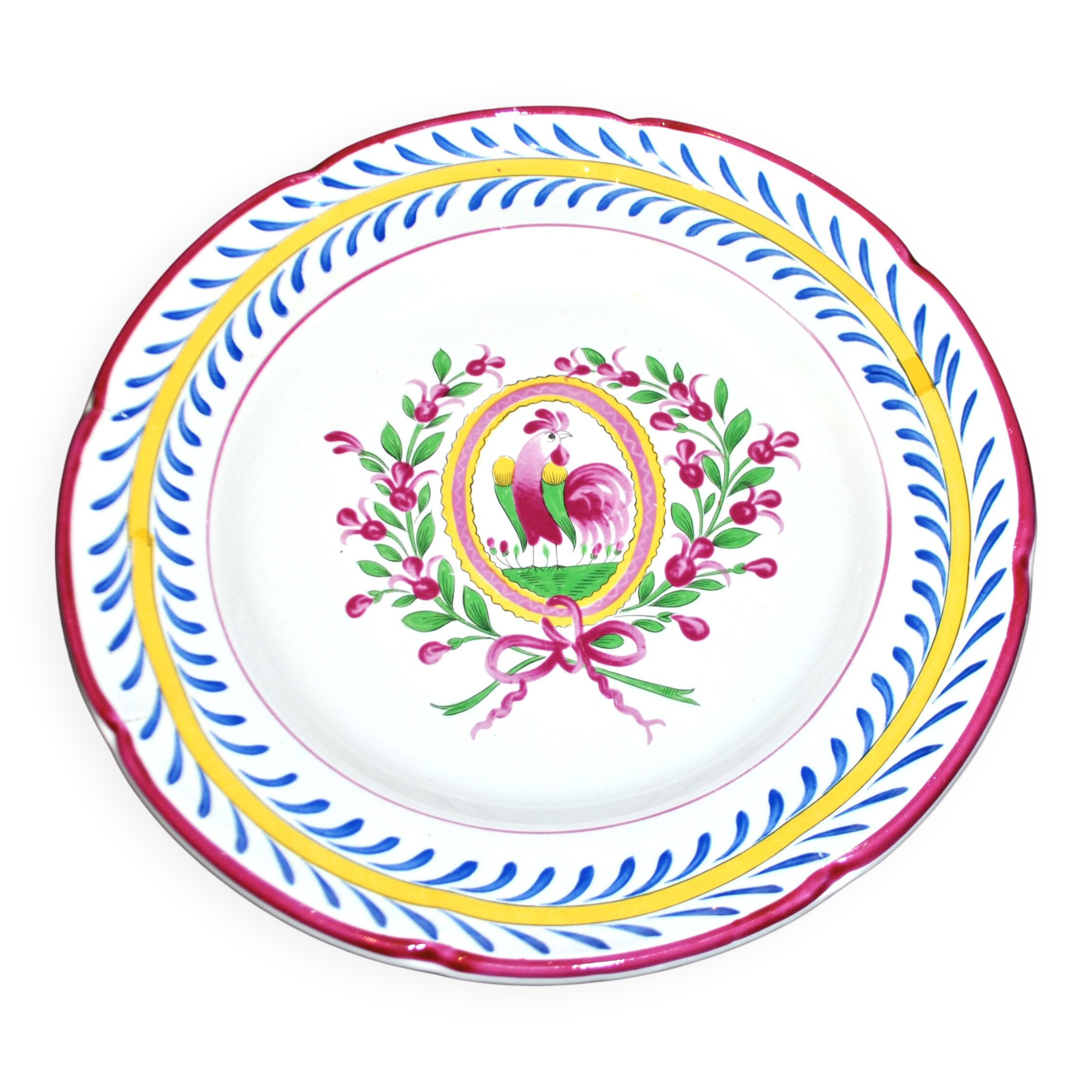 Saint-Clément earthenware rooster plate with floral medallion and ribbon decoration