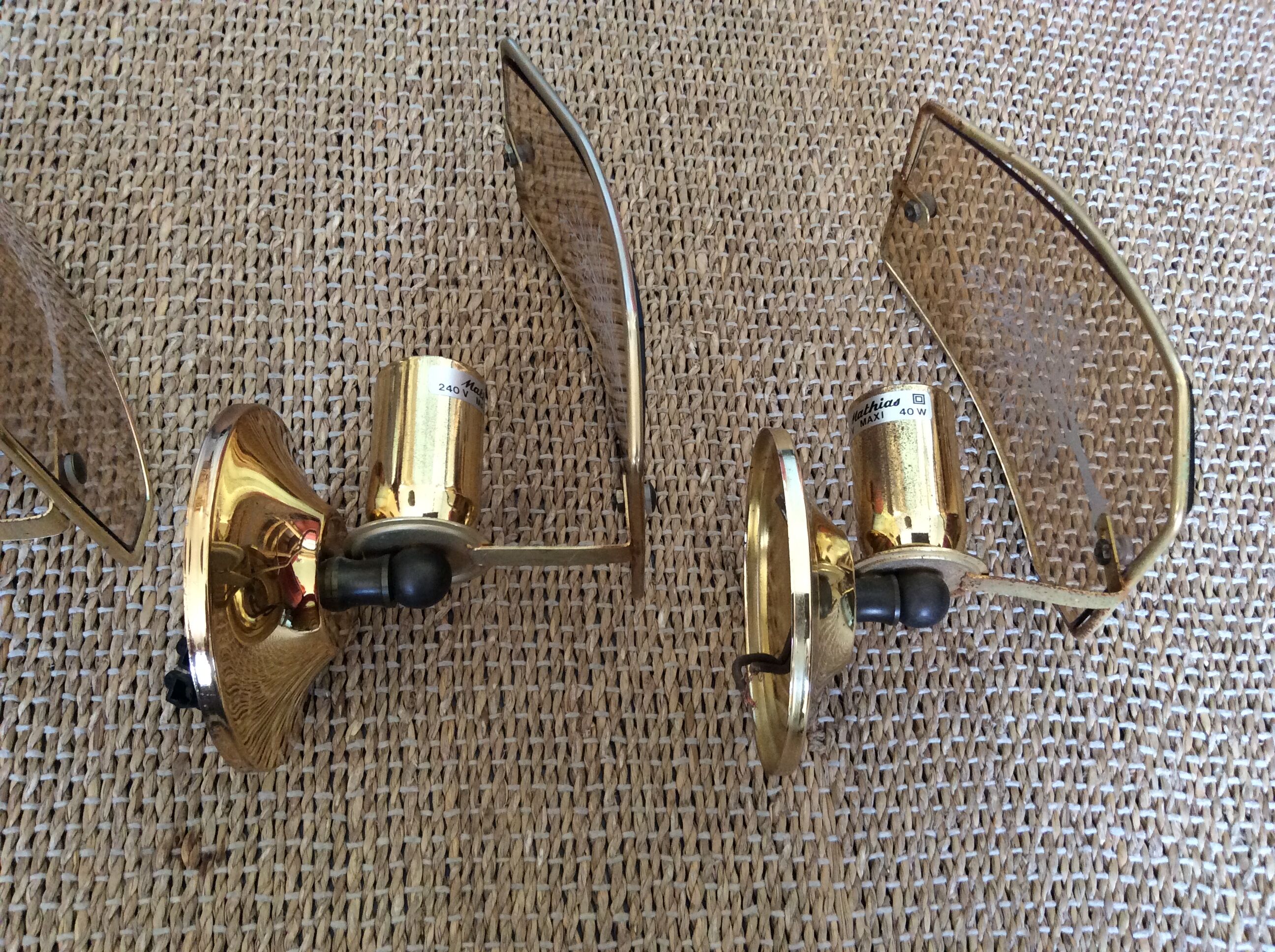 4 vintage wall lamps