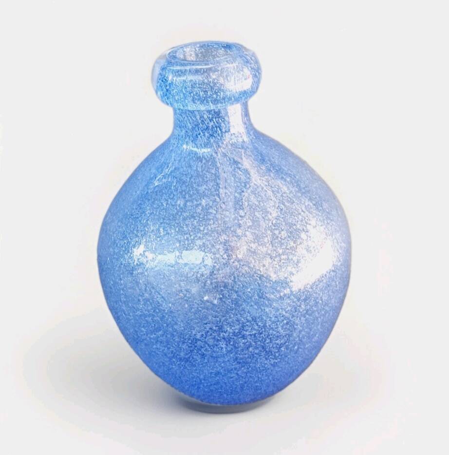 Small blue bubble glass vase