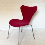 Pink chair 3107 by Arne Jacobsen