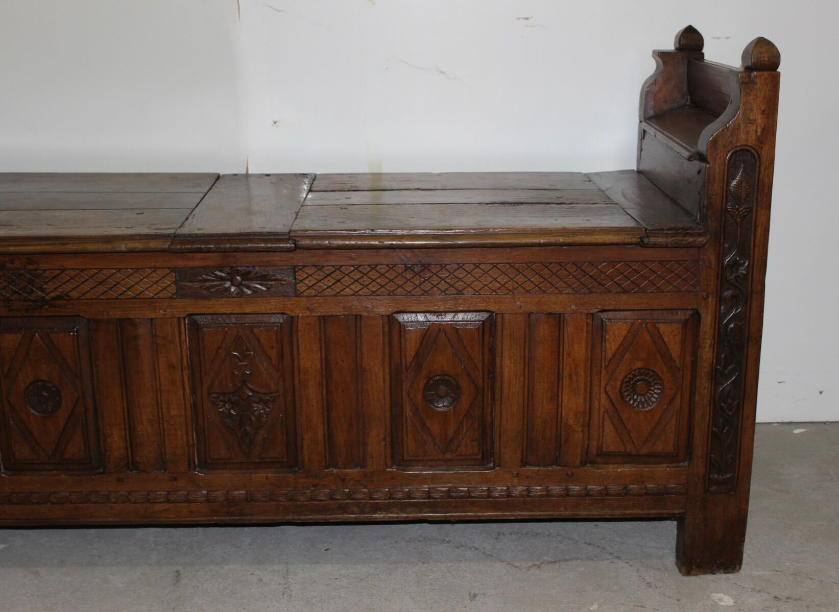 Banc coffre en chêne XVIIIe