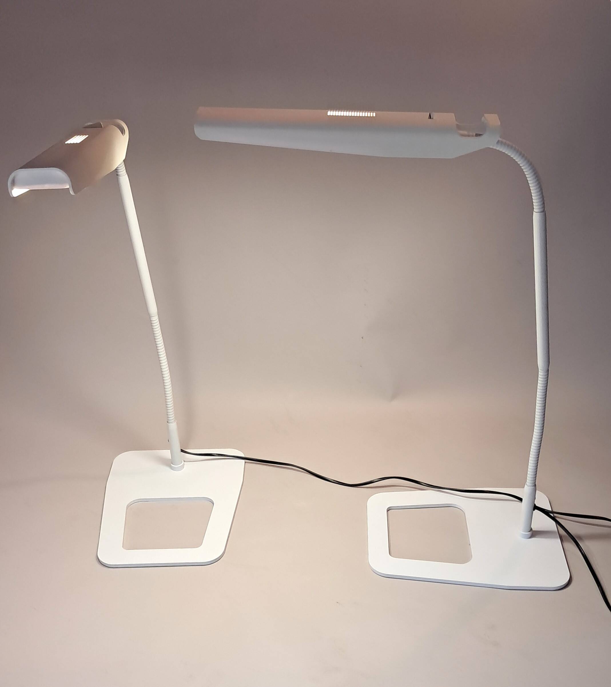 Paire de lampes d'architecte Cobra Philippe Michel pour Manade, 1980