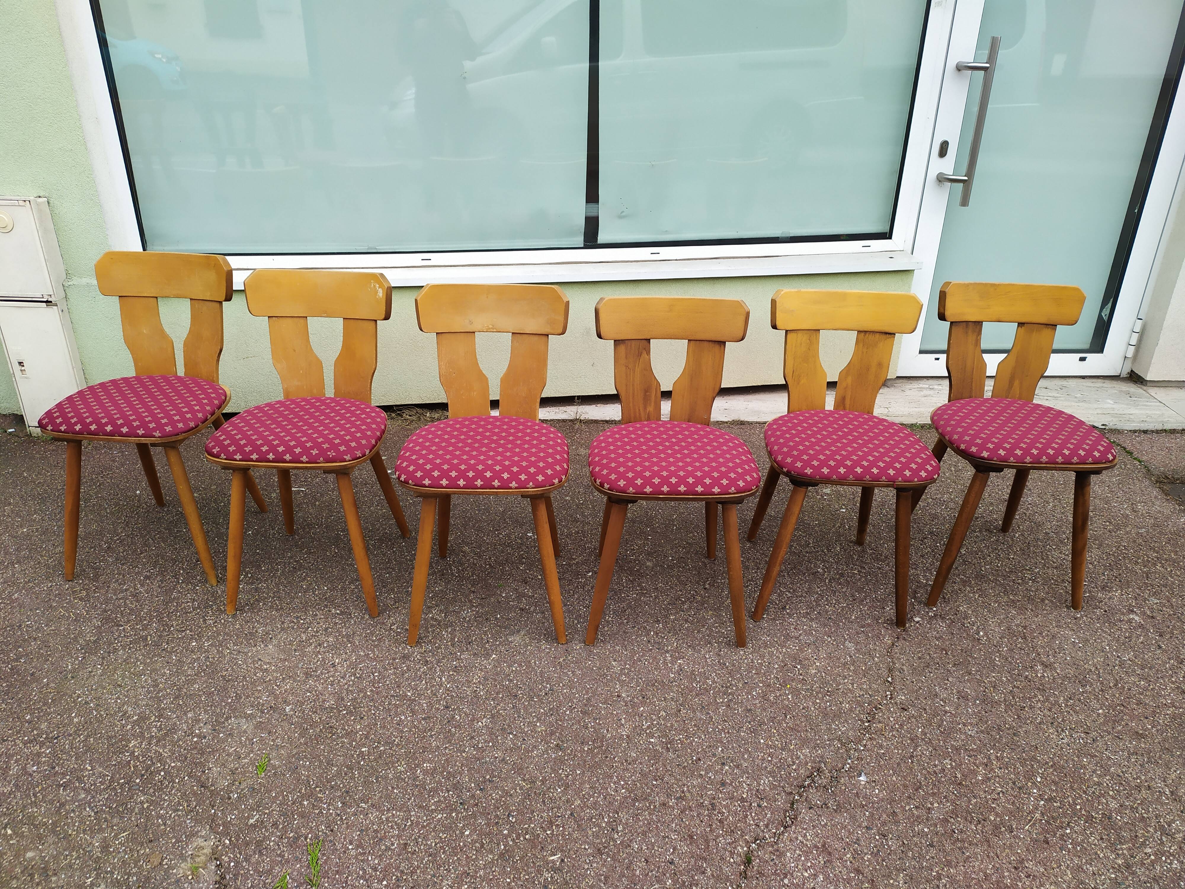 Set of 6 wooden bistro chairs with vintage cushion from the 70s/80s/90s