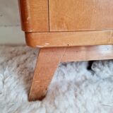 Bedside wood compass feet