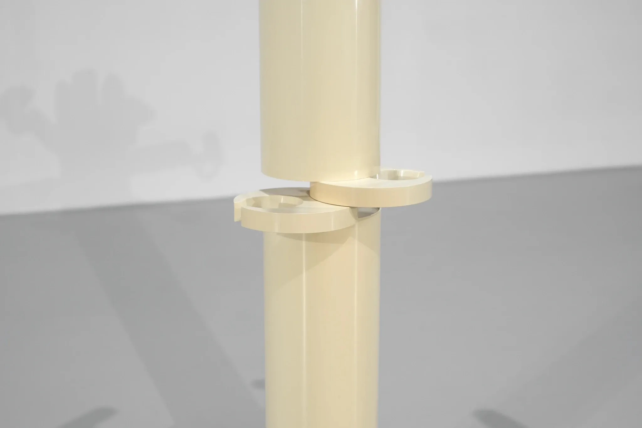 Coat rack "Planta" designed by Giancarlo Piretti for Anonima Castelli.
