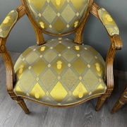 Paire de fauteuils louis xvi en bois sculpté, fin xixe siècle