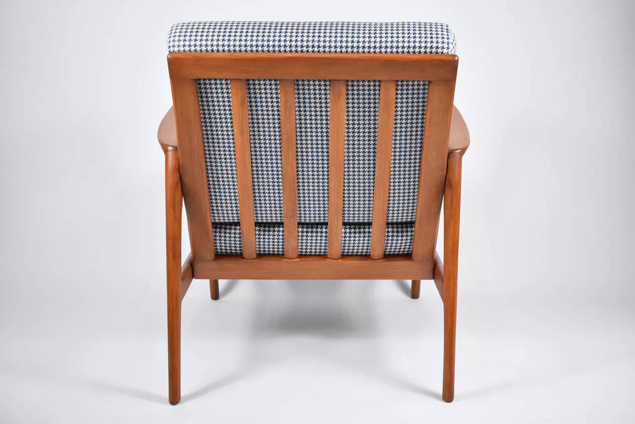 Fauteuil scandinave original Stefan, entièrement restauré, icône.