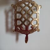 Brass turtle flat bottom