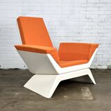 Fauteuil unique de l'ère spatiale