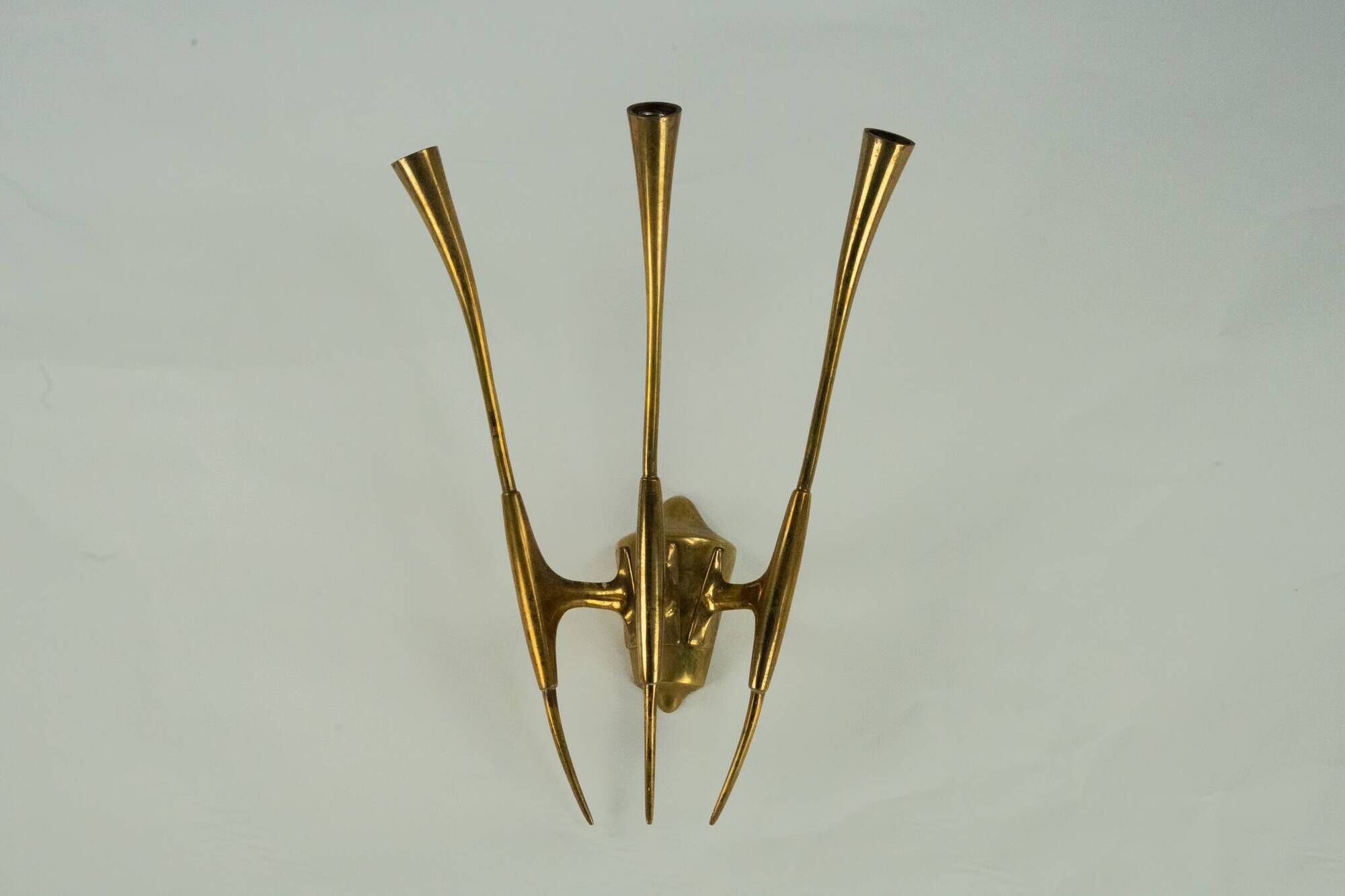 Single Brass Wall Sconce by Oscar Torlasco for Lumi Milano, Italy 1950s