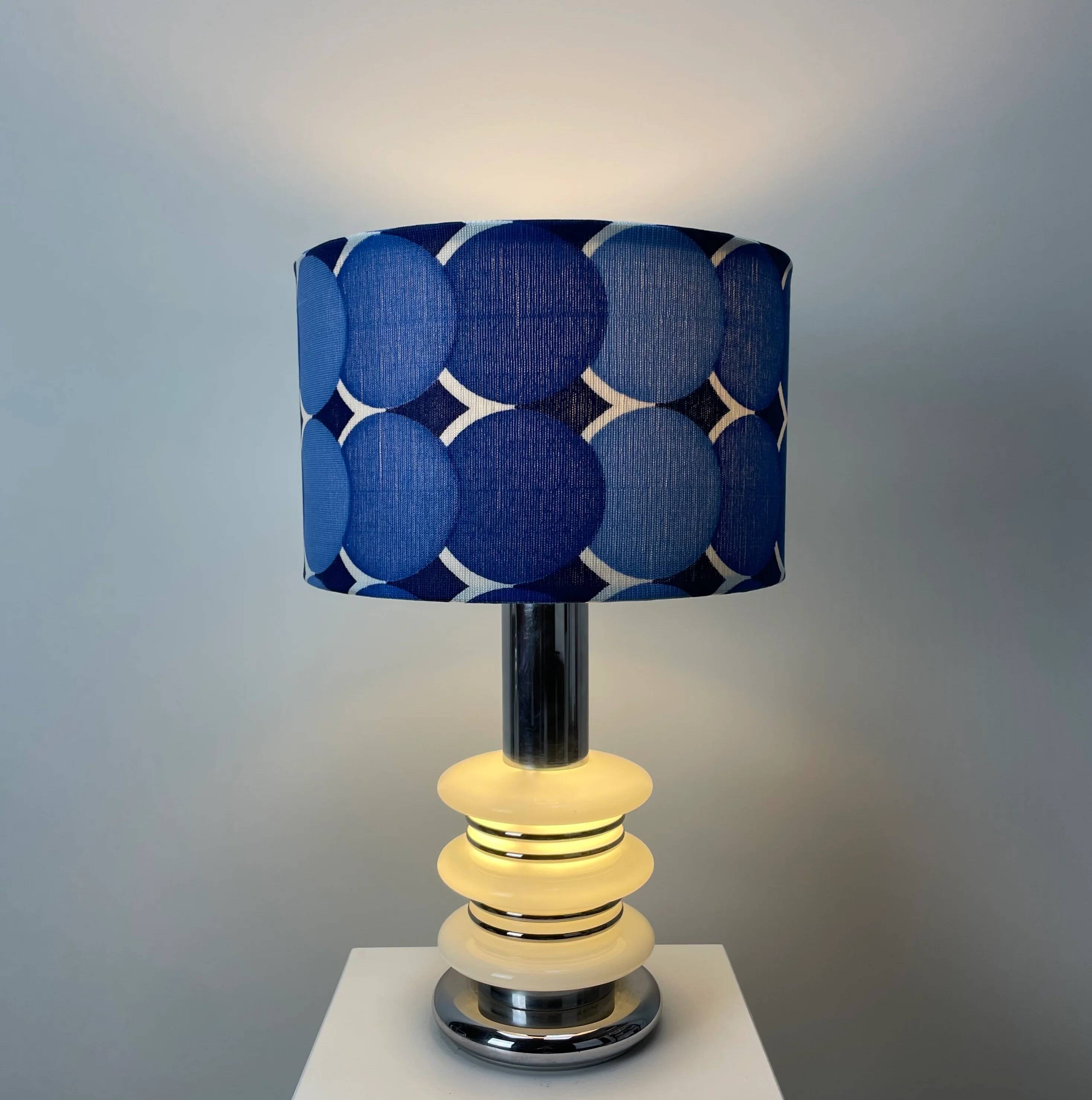 Lampe de table chrome et verre de sapce age par Hustadt Leuchten 1970