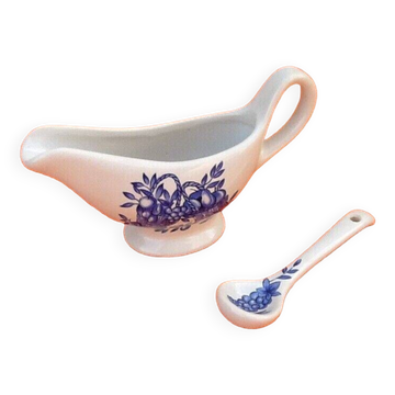 White porcelain gravy boat, fruit basket decor