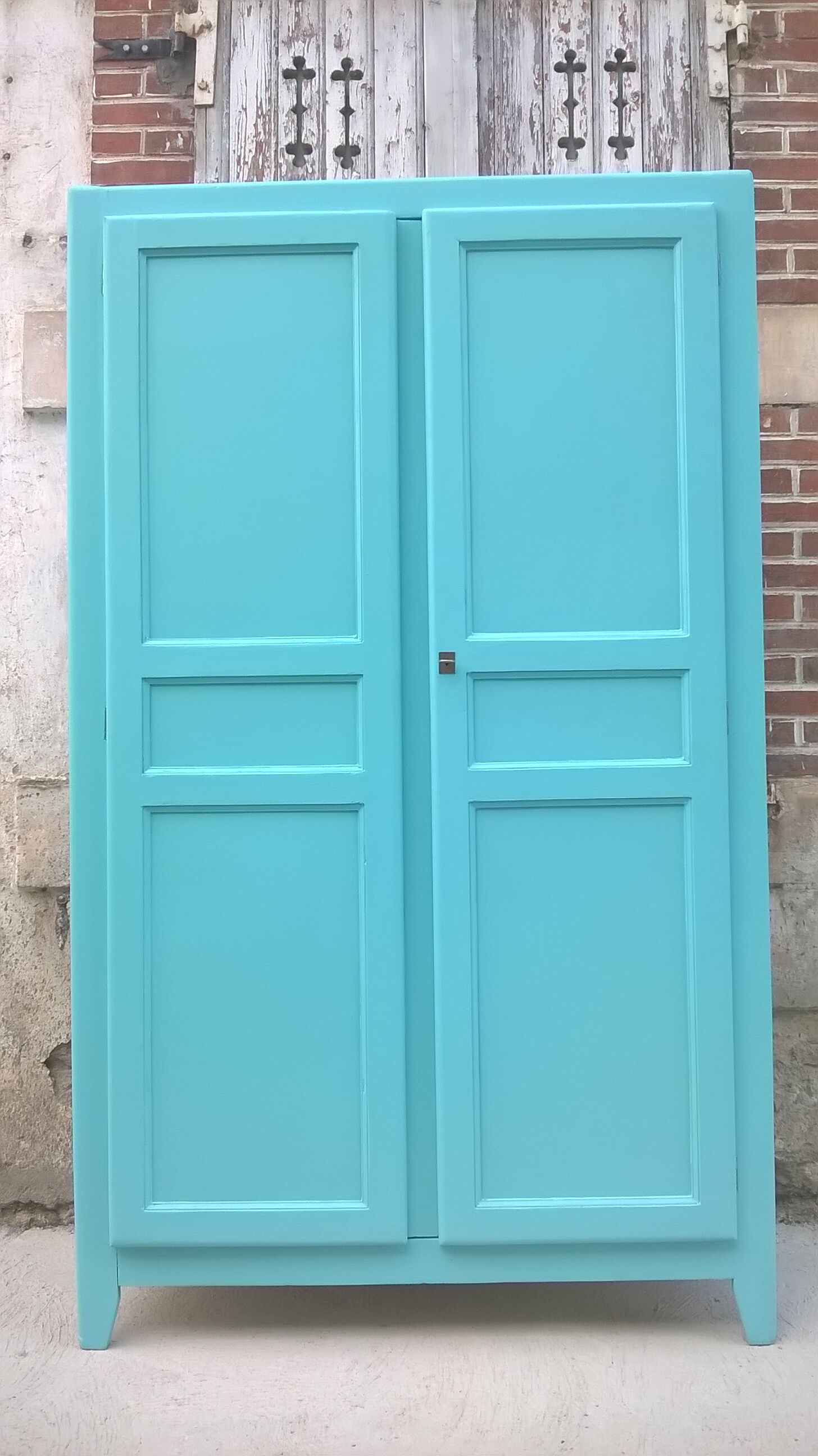 Parisian wardrobe year 50