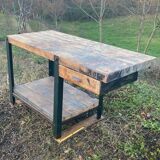 Old workbench