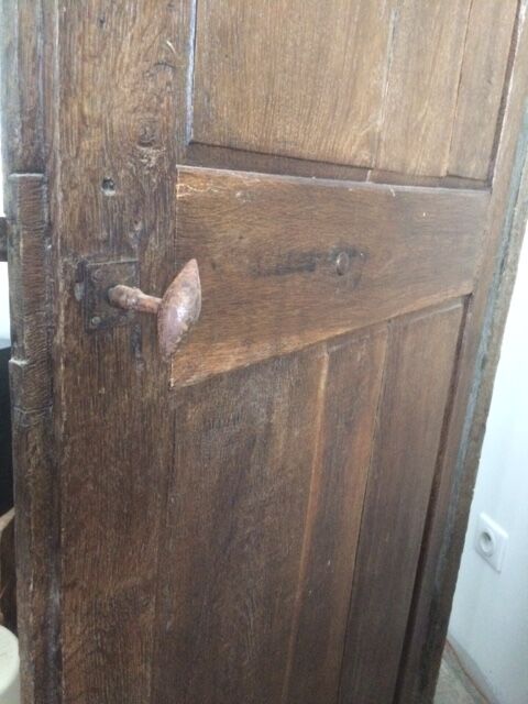 Antique door in solid oak