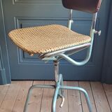 Swivel architect's chair