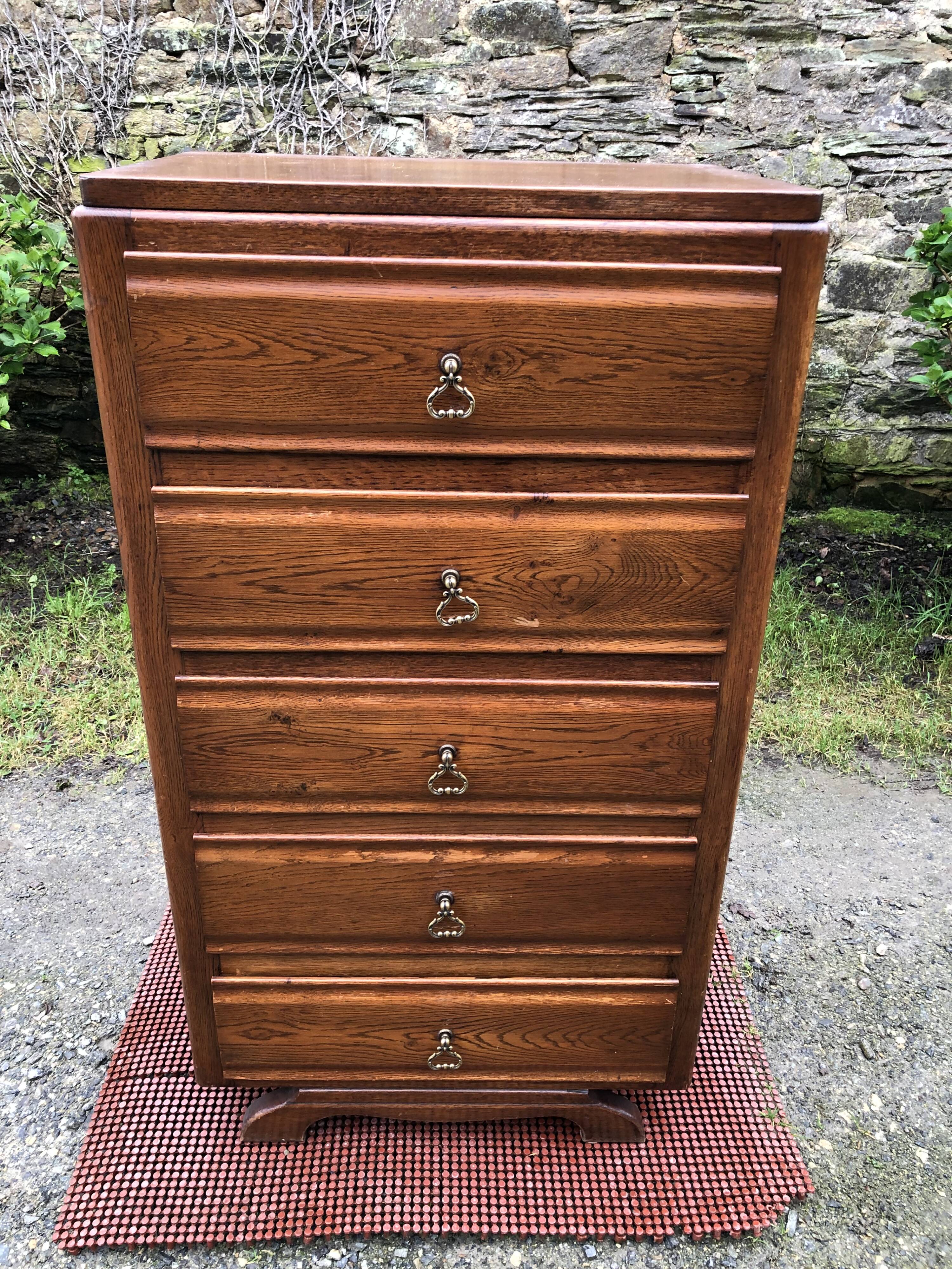 Chiffonnier, commode vintage en chêne à 5 tiroirs