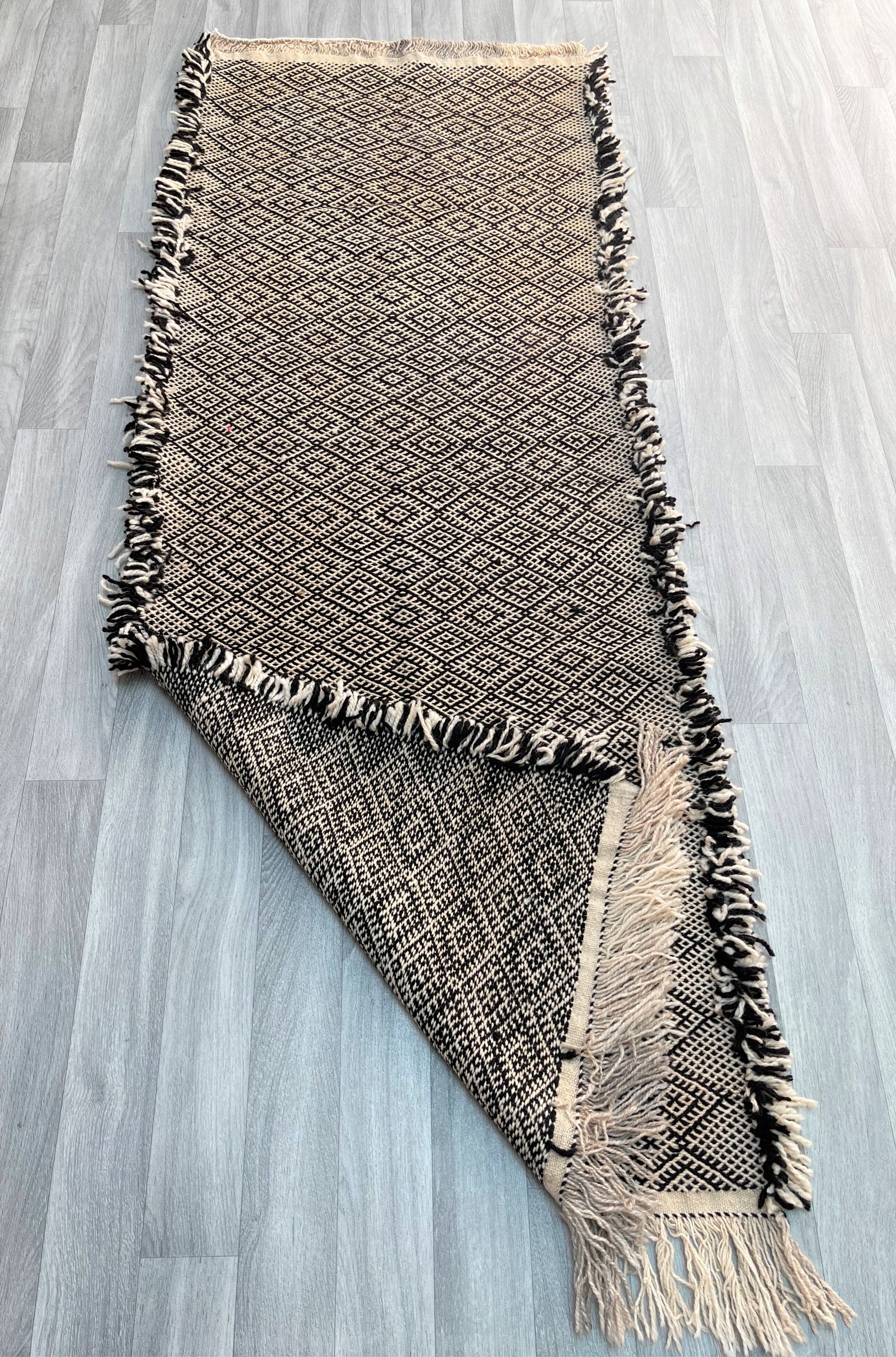 Zanafi Runner Rug, handmade Moroccan rug, flat Berber wool runner, geometric rug.