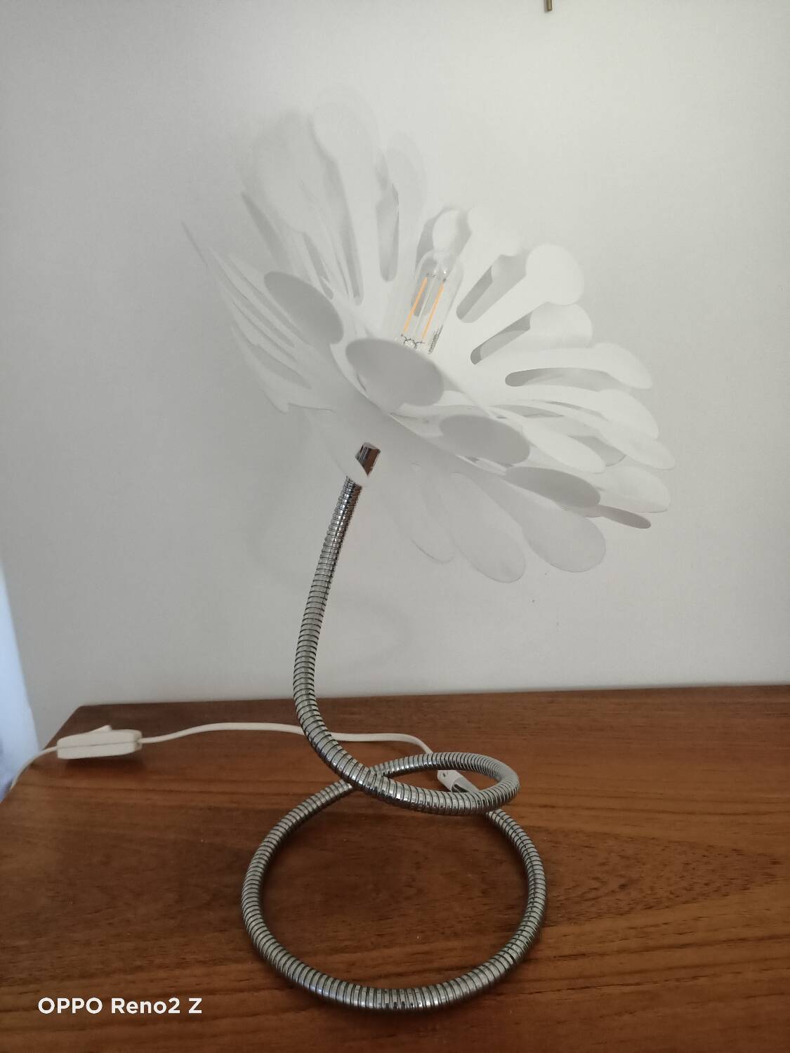 Space age style lamp