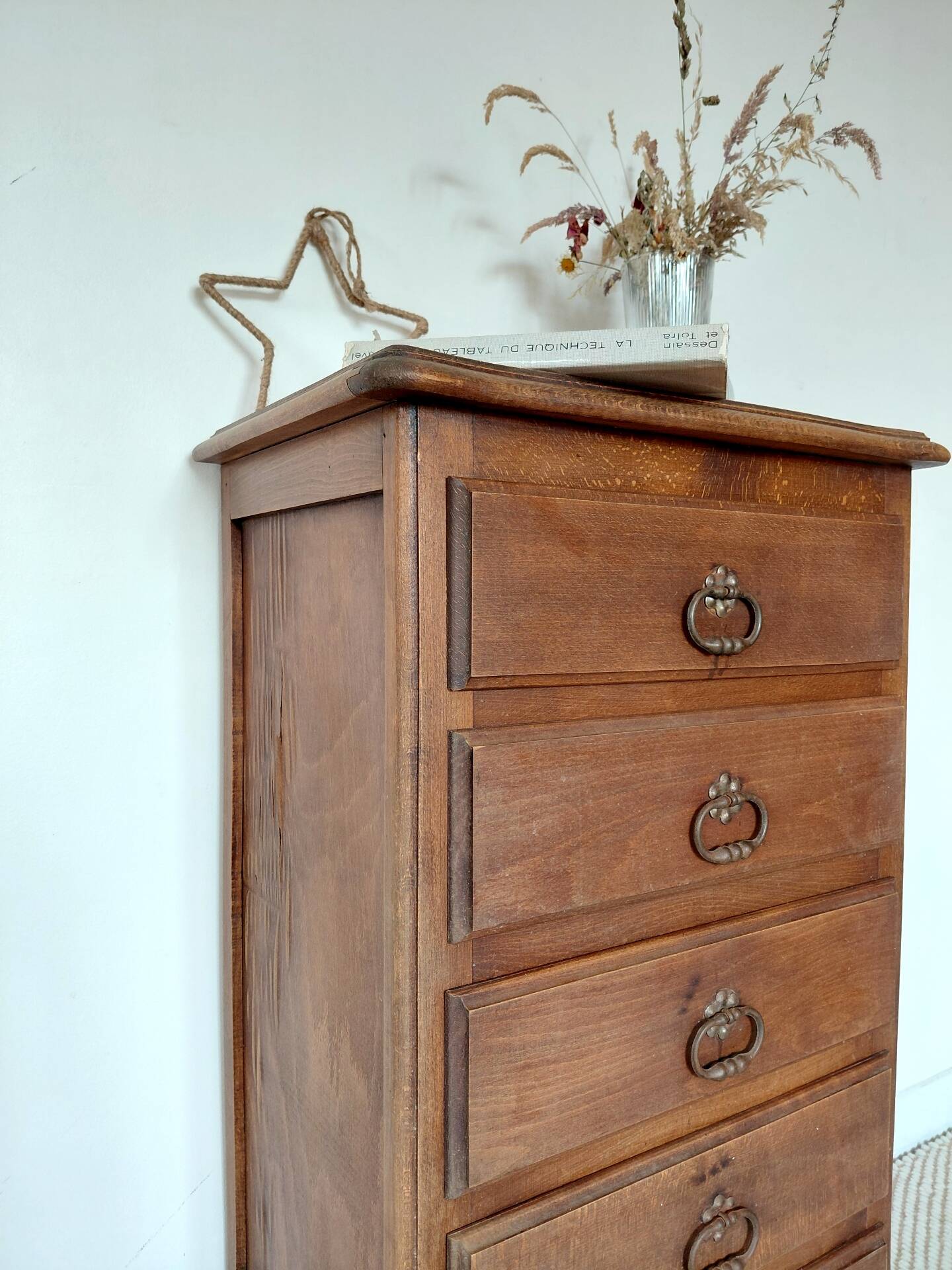 Rustic chic 5-drawer chest of drawers in solid wood