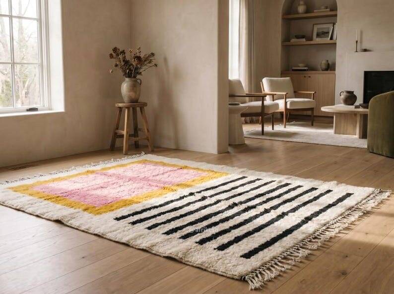 Handmade traditional Berber rug 2/3 m