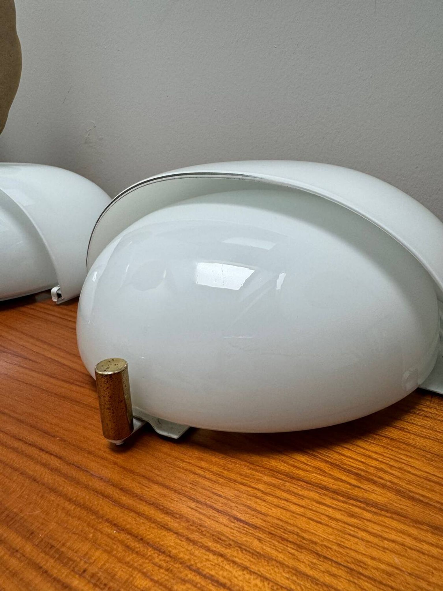 Vintage Murano glass wall lamp by Vico Magistretti for Artemide / Mania / Space Age
