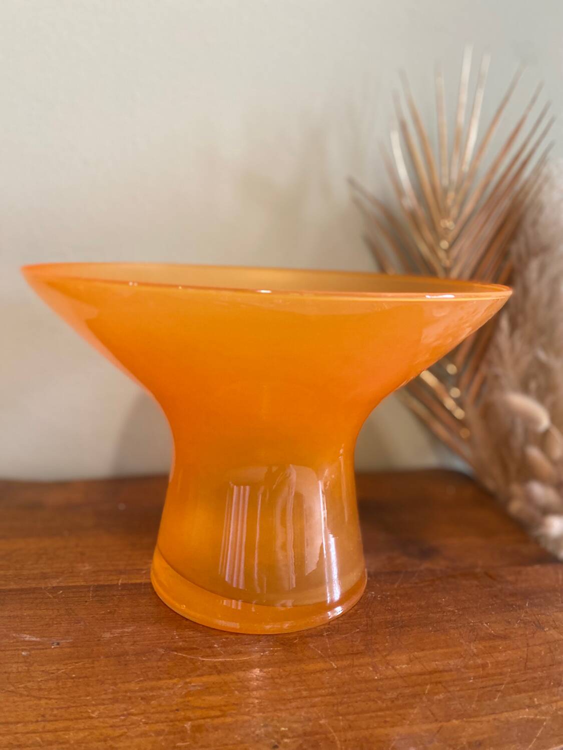 Vase en verre orange