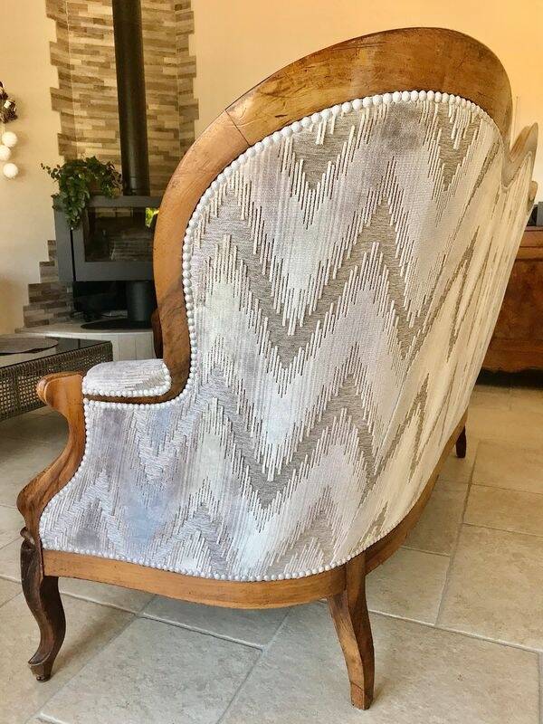 3-seater Louis Philippe Sofa / Solid Walnut & Modern Fabric