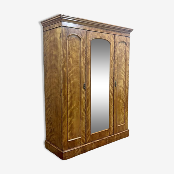 Victorian dressing room of the nineteenth in blond mahogany - removable