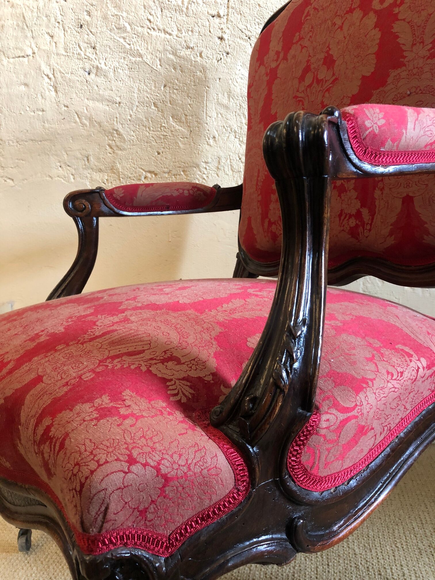 False pair of Louis XV style armchairs, nineteenth century