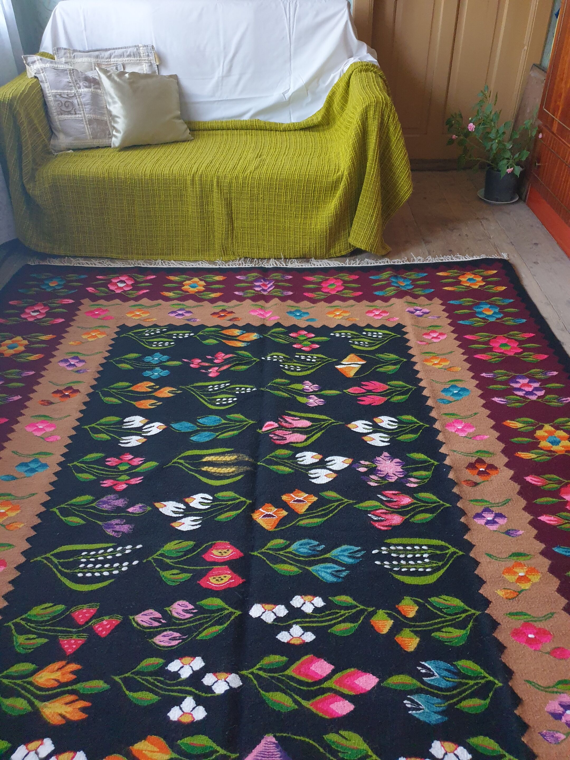 Tapis Oltenian floral, tissé à la main, Roumanie
