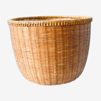 Woven wicker pot cover