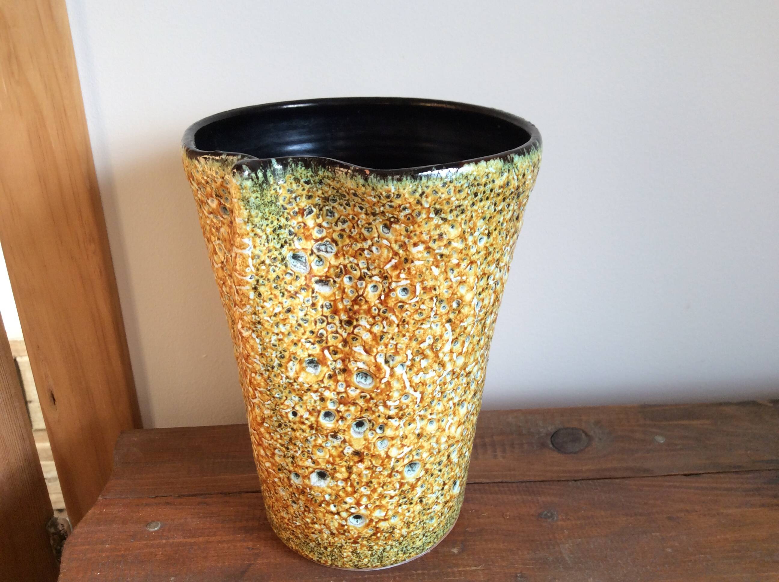 Ceramic vase