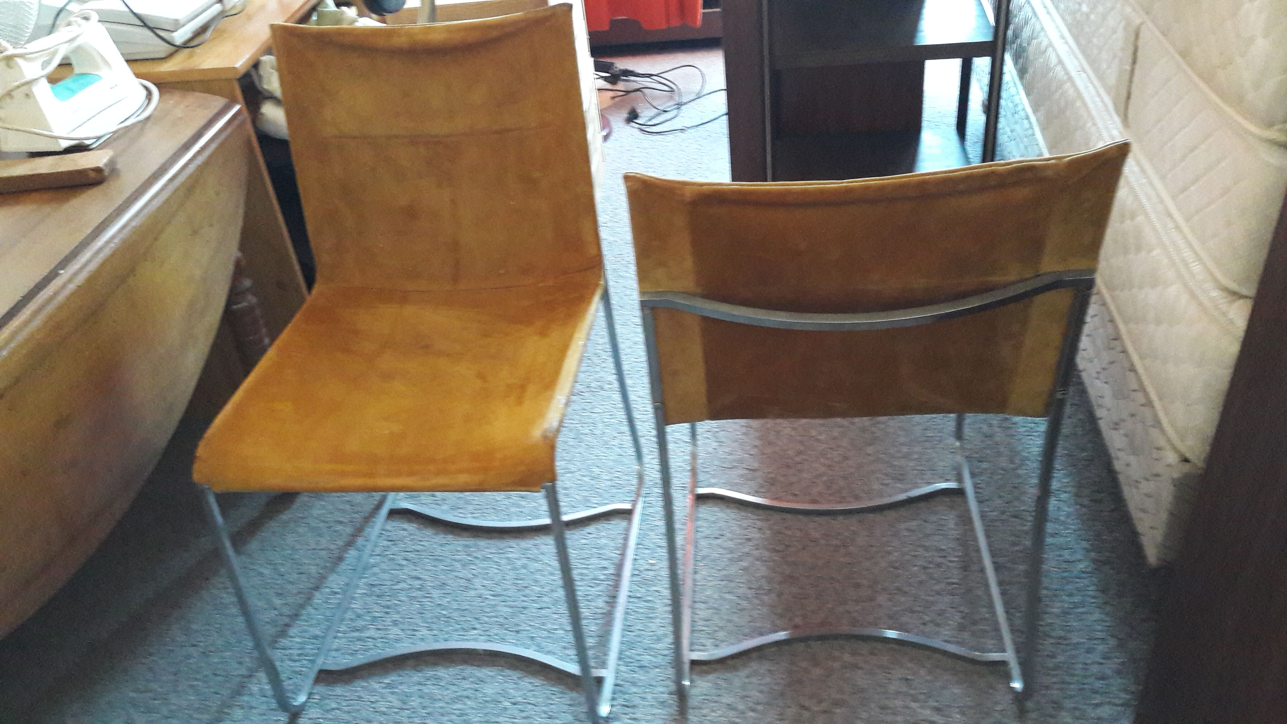 Set of 2 chairs