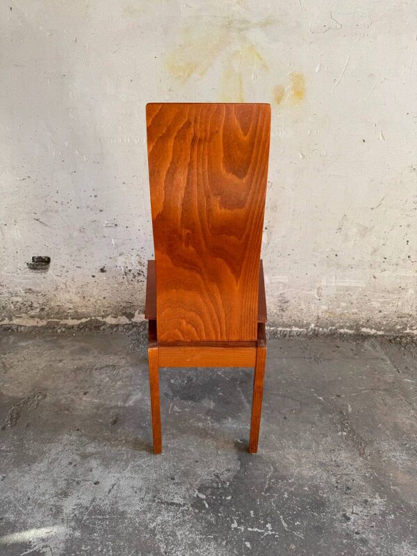 Ensemble de 6 chaises « Molly » en contreplaqué cintré brun cerisier foncé de Finazzer — Postmodernisme italien des années 1980