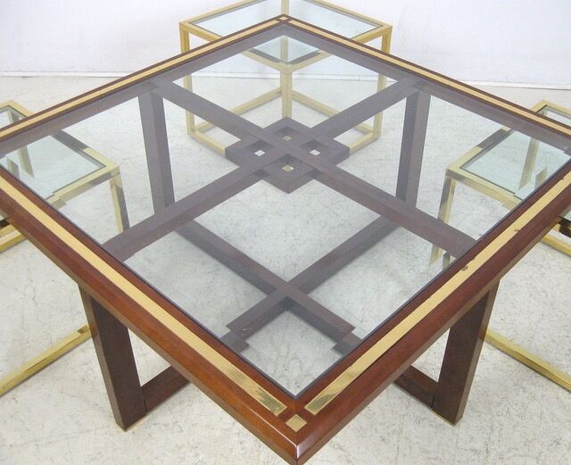 Coffee table with 4 pieces of wooden sofa and gilded brass