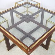 Coffee table with 4 pieces of wooden sofa and gilded brass