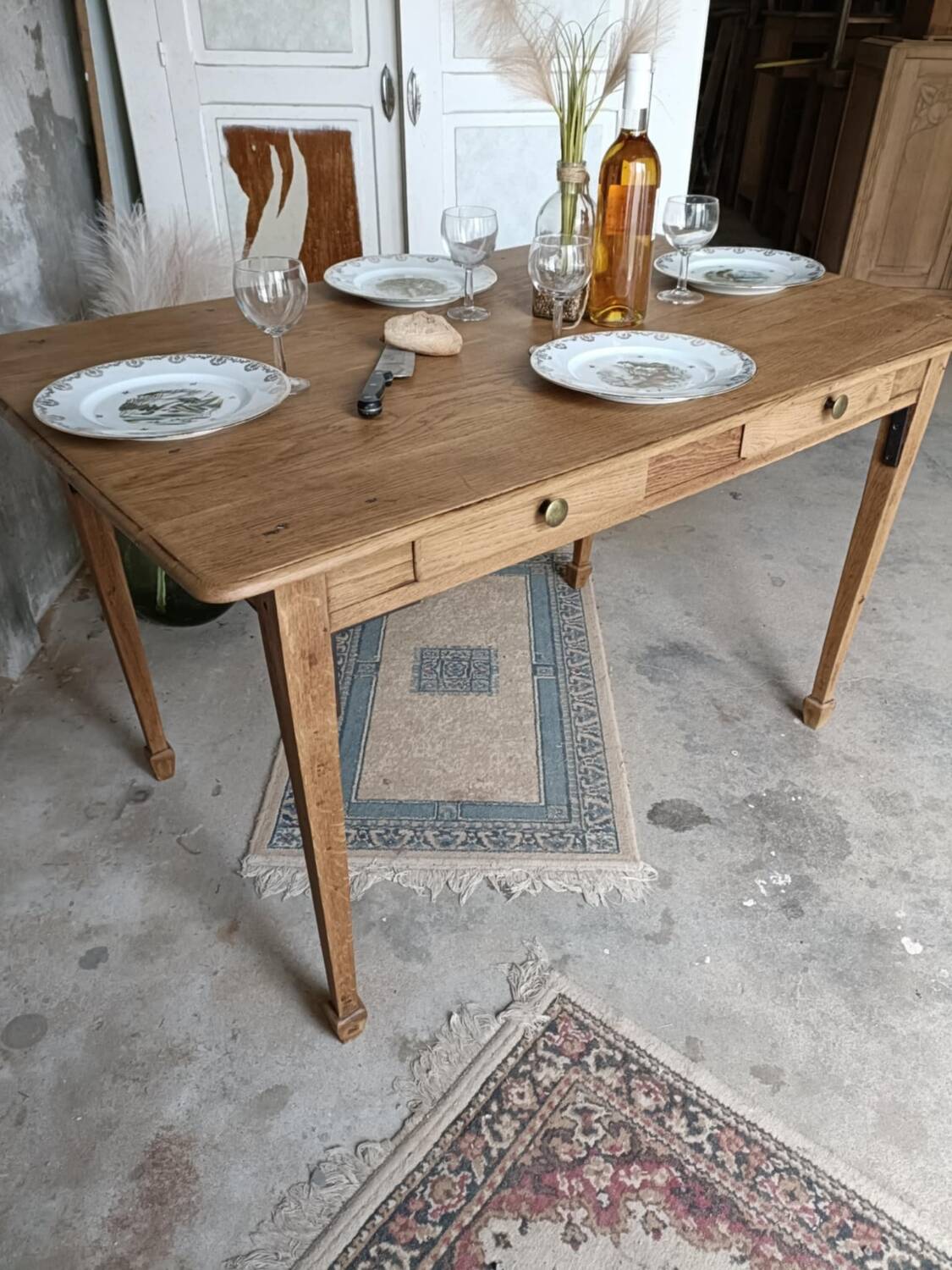 Farmhouse table