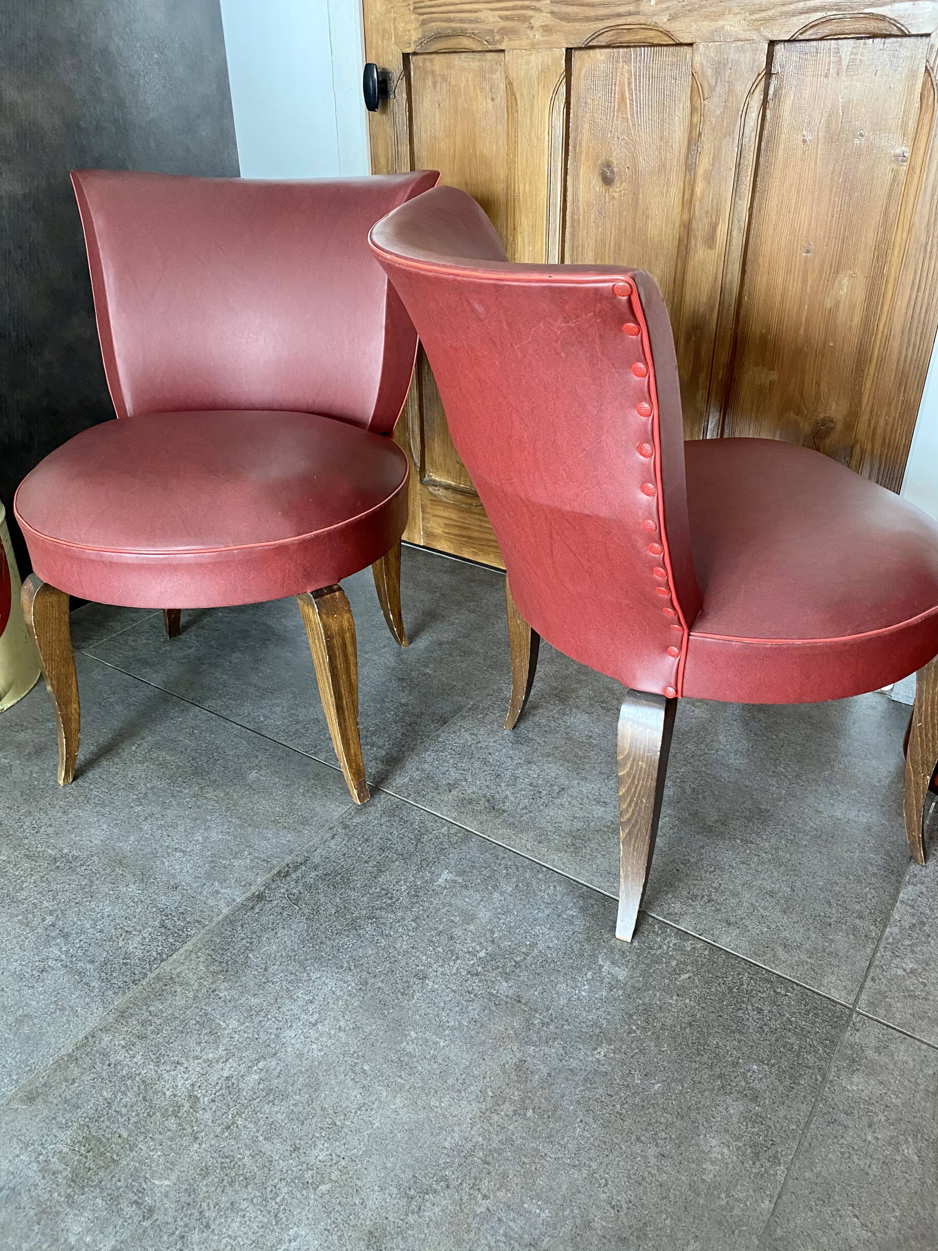 Lot 2 red toad armchair Bordeaux