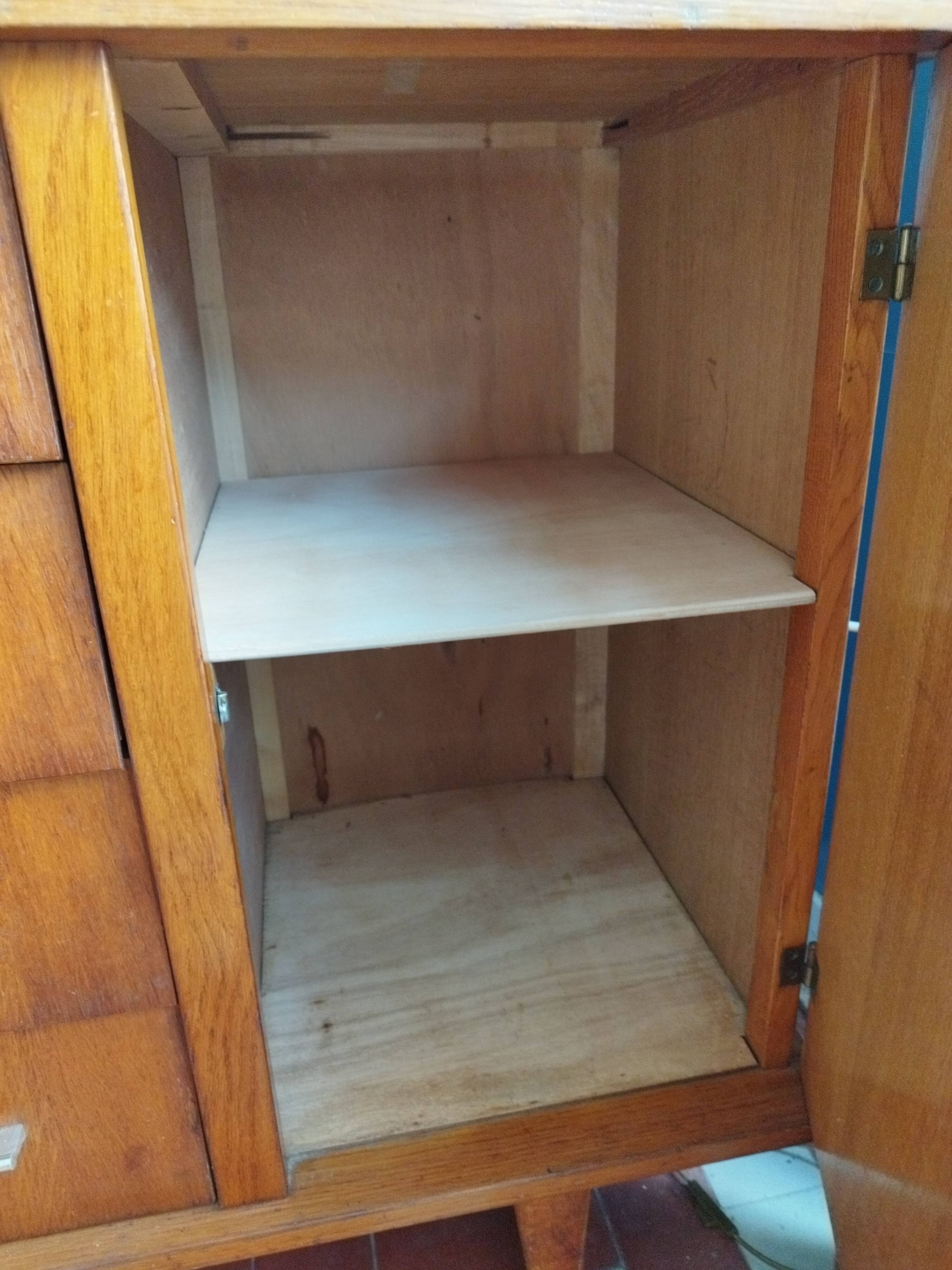 Commode vintage